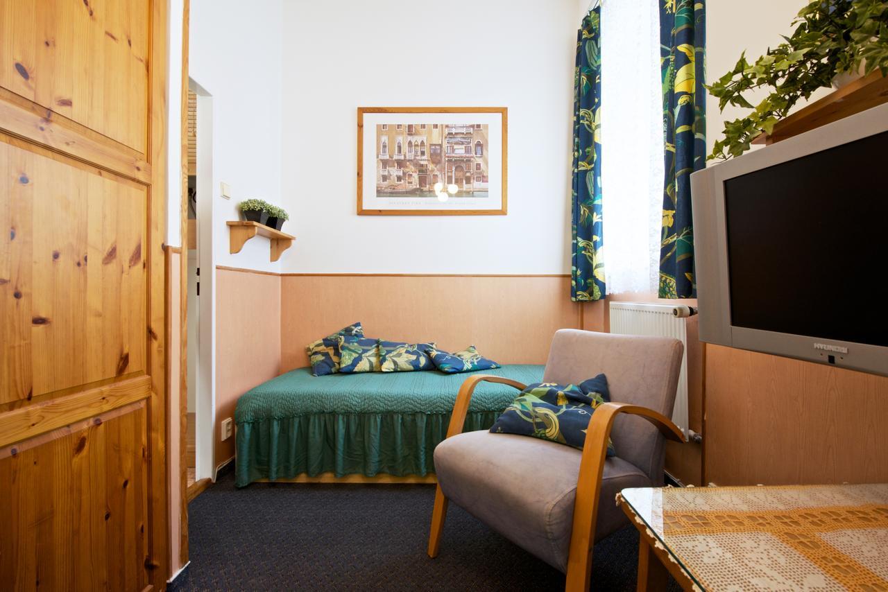 Alice Apartment House Praga Zewnętrze zdjęcie