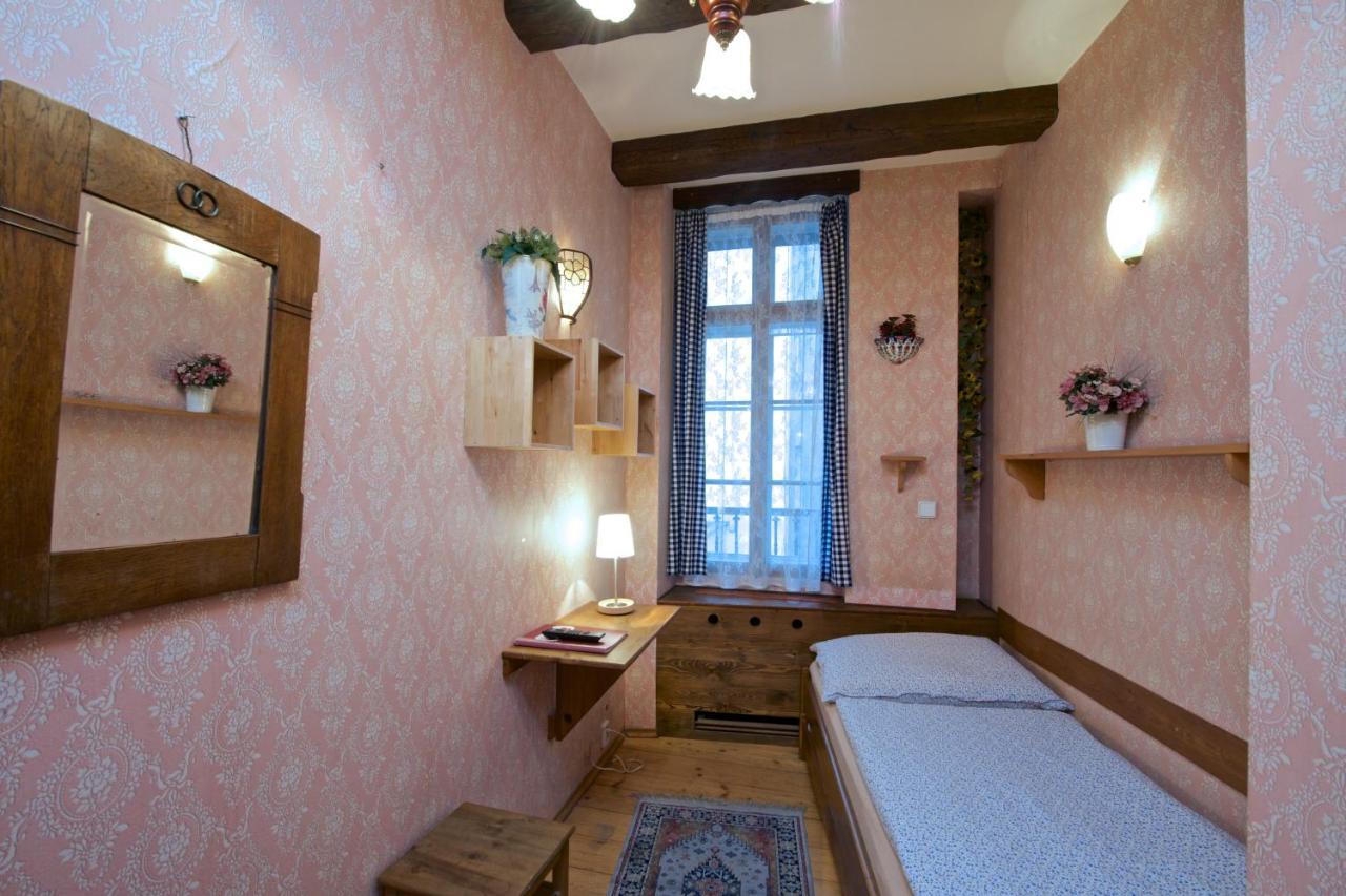Alice Apartment House Praga Zewnętrze zdjęcie