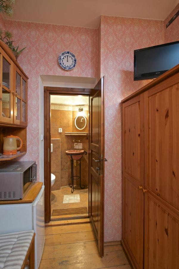 Alice Apartment House Praga Zewnętrze zdjęcie